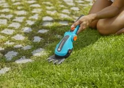 Gardena 3,6V Grasschaar ClassicCut Incl. Wielen En Steel -Buitentuin 41 3