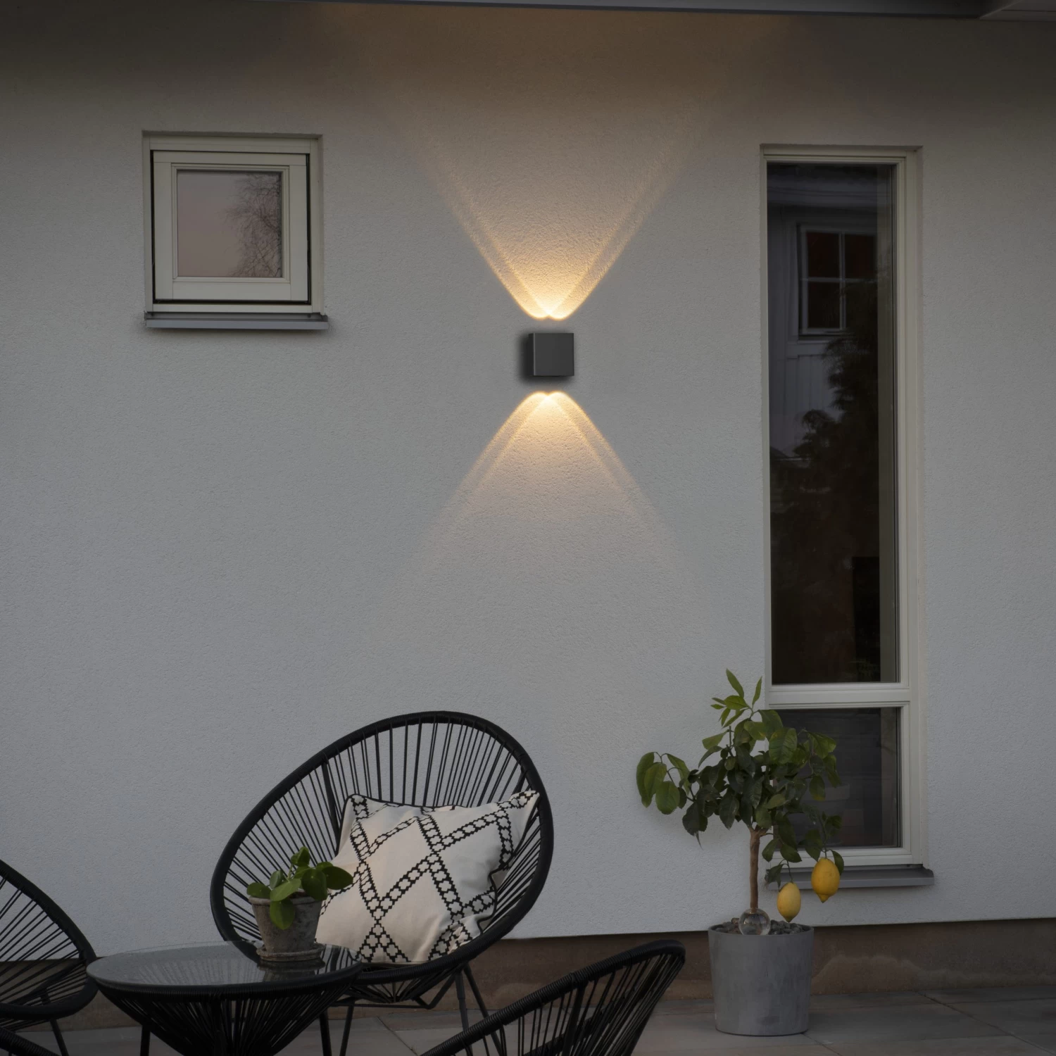 Konstsmide Buitenlamp Chieri Antraciet 2x2W 5 Konstsmide Buitenlamp Chieri Antraciet 2x2W - Afbeelding 3