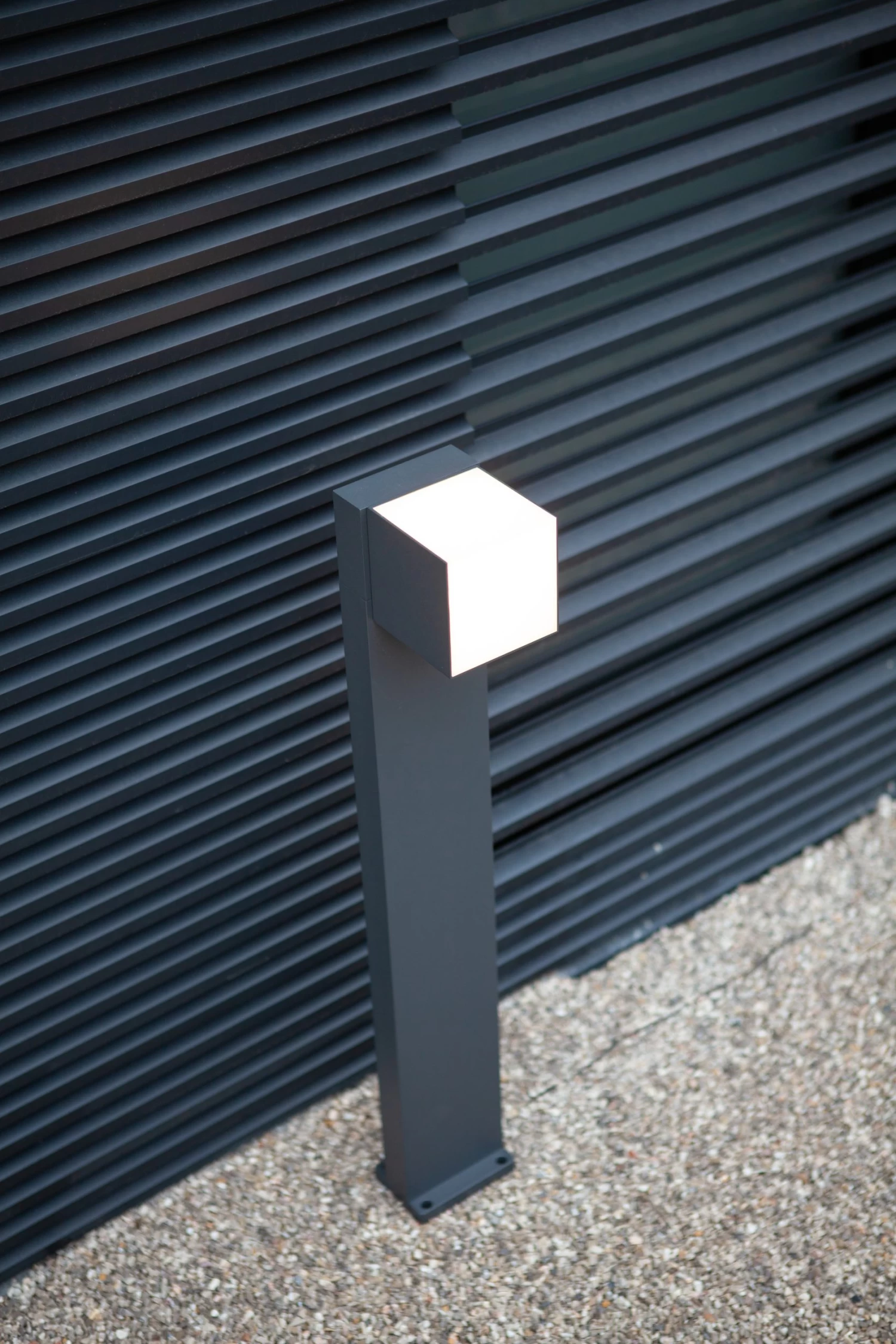 Lutec Tuinpaal Cuba 4 Lutec Tuinpaal Cuba - Afbeelding 2