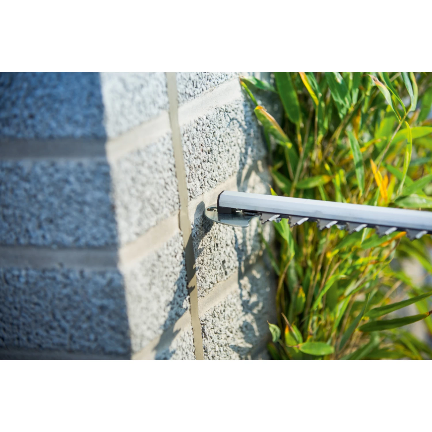 LUX 20V Telescopische Heggenschaar (zonder Accu) 8 LUX 20V Telescopische Heggenschaar (zonder Accu) - Afbeelding 6