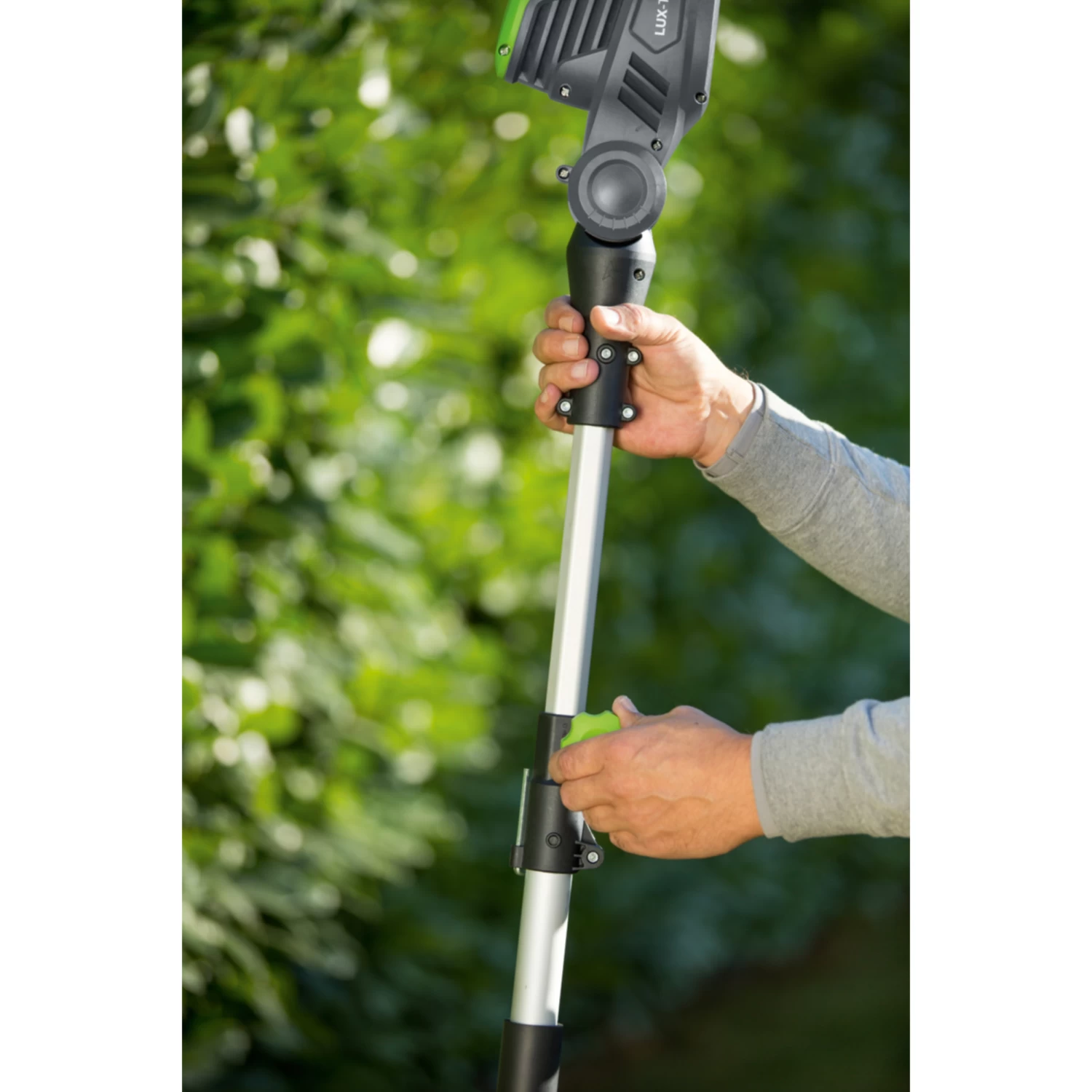 LUX 20V Telescopische Heggenschaar (zonder Accu) 12 LUX 20V Telescopische Heggenschaar (zonder Accu) - Afbeelding 10