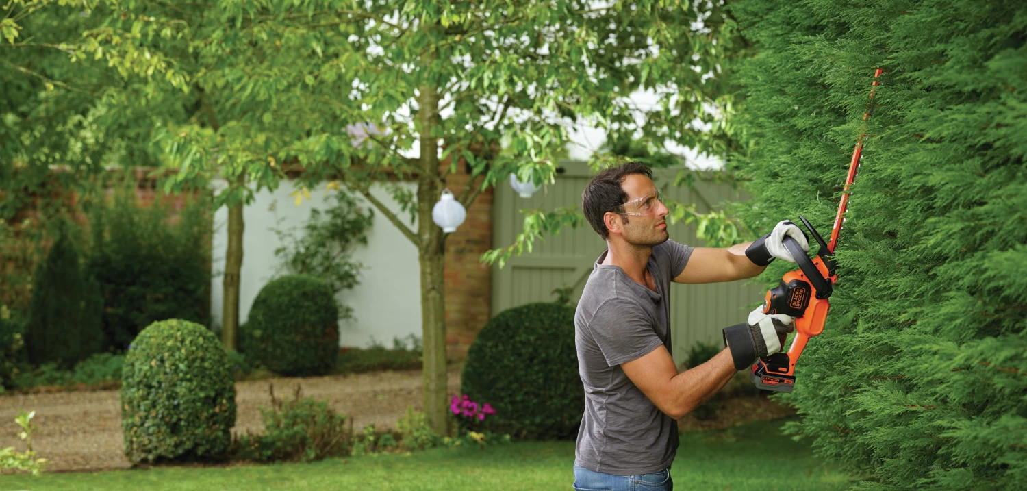 Black & Decker BLACK+DECKER 18V Heggenschaar GTC18504PC Incl. 4.0 Ah Accu 6 Black & Decker BLACK+DECKER 18V Heggenschaar GTC18504PC Incl. 4.0 Ah Accu - Afbeelding 4