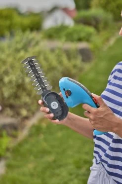 Gardena 3,6V Grasschaar / Buxusschaar ClassicCut 12cm -Buitentuin 41 480